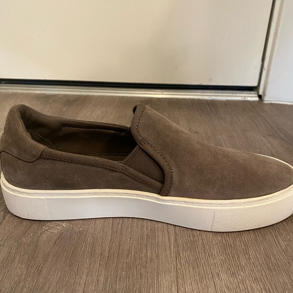 UGG Jass Slip On Sneaker - Picture 6 of 7